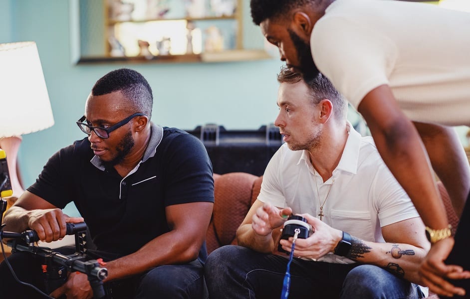 How Much Do eSports Coaches Earn?